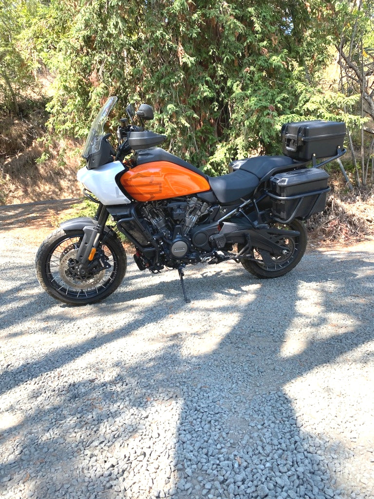 Pan America saddlebags – www.villain2hero.com