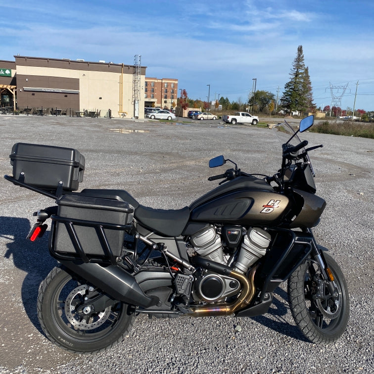 Saddle bag for avenger deals